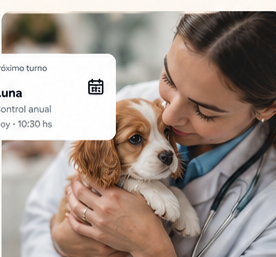 Veterinaria atendiendo a un cachorro